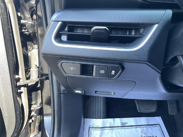 Used 2025 Kia K4 FWD image 21