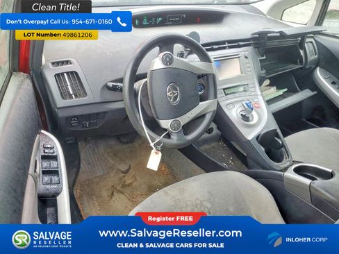 Used 2013 Toyota Prius Two image 11