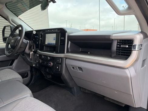 Certified 2024 Ford F250 XL w/ STX Appearance Package AWD/4WD image 16