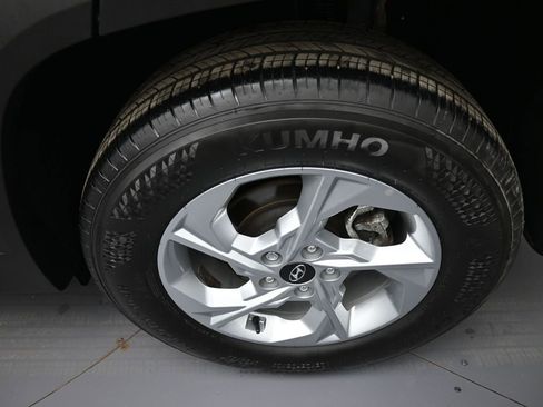 Certified 2023 Hyundai Tucson SE image 15