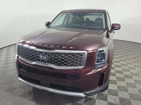 Used 2020 Kia Telluride LX FWD image 15