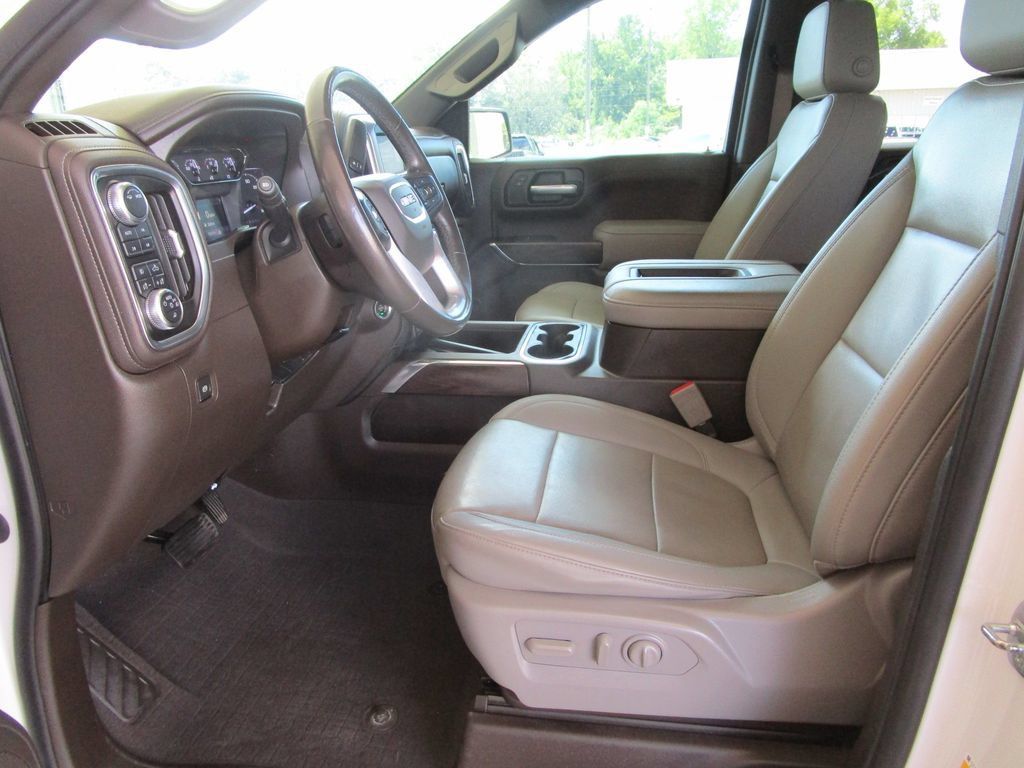 Used 2021 GMC Sierra 1500 SLT w/ SLT Convenience Package AWD/4WD image 39