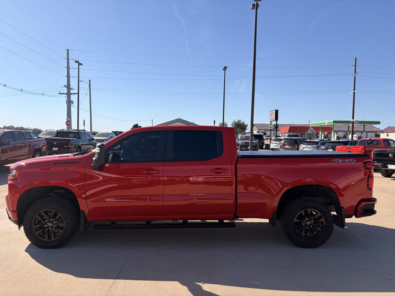 Used 2020 Chevrolet Silverado 1500 RST w/ True North Edition AWD/4WD image 8