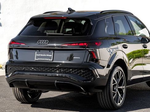 New 2026 Audi Q3 quattro 2.0T AWD/4WD image 7