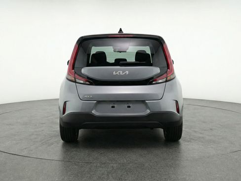 Used 2025 Kia Soul LX w/ LX Technology Package image 7