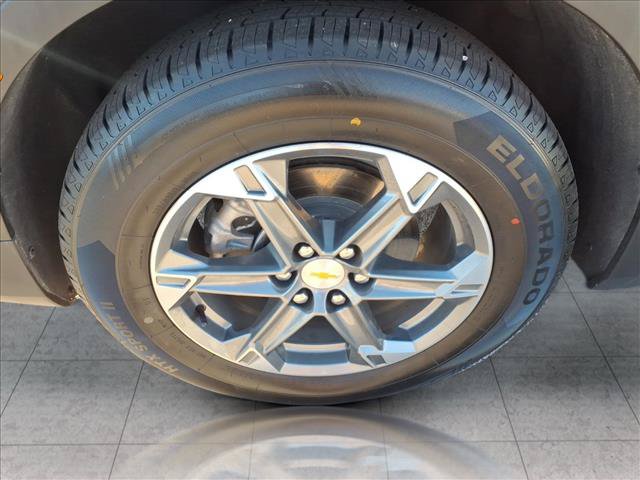 Used 2025 Chevrolet Blazer LT FWD image 13