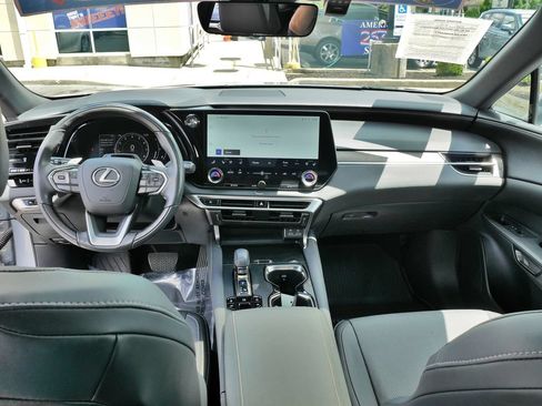 Used 2024 Lexus RX 350 AWD image 20