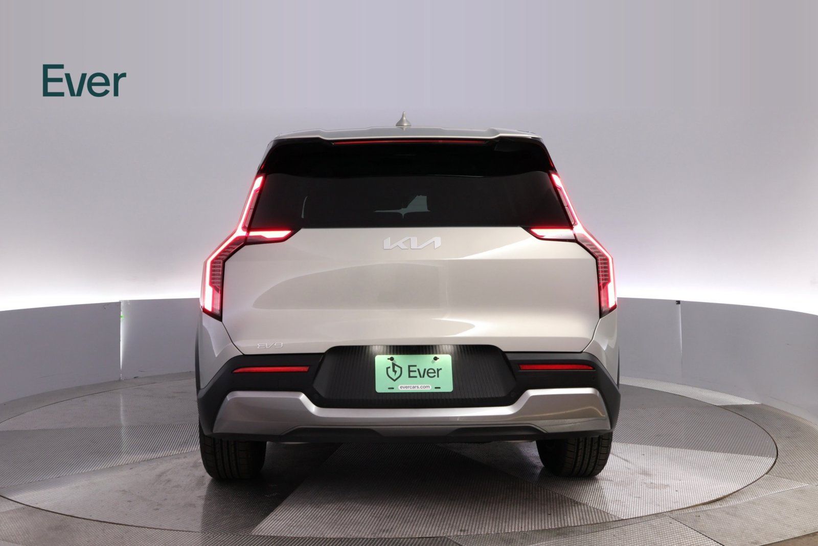 Used 2024 Kia EV9 Light Long Range RWD image 15