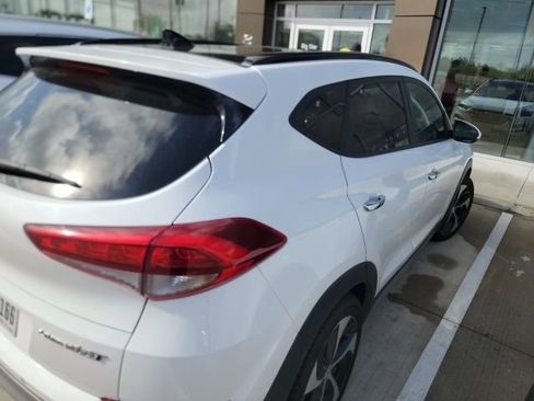 Used 2018 Hyundai Tucson Limited w/ Ultimate Package 02 FWD image 5