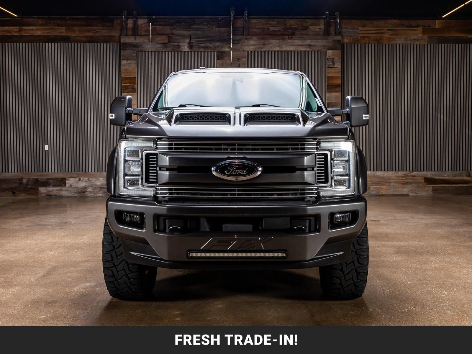 Used 2017 Ford F250 Lariat w/ Lariat Ultimate Package AWD/4WD image 3
