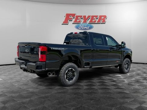 New 2026 Ford F250 Lariat w/ Tremor Off-Road Package AWD/4WD image 5