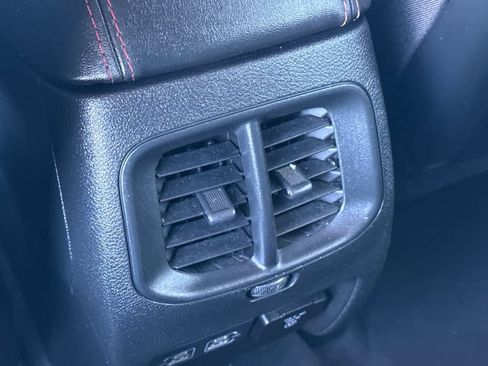 Used 2022 Jeep Cherokee Trailhawk w/ Premium Leather Package image 15