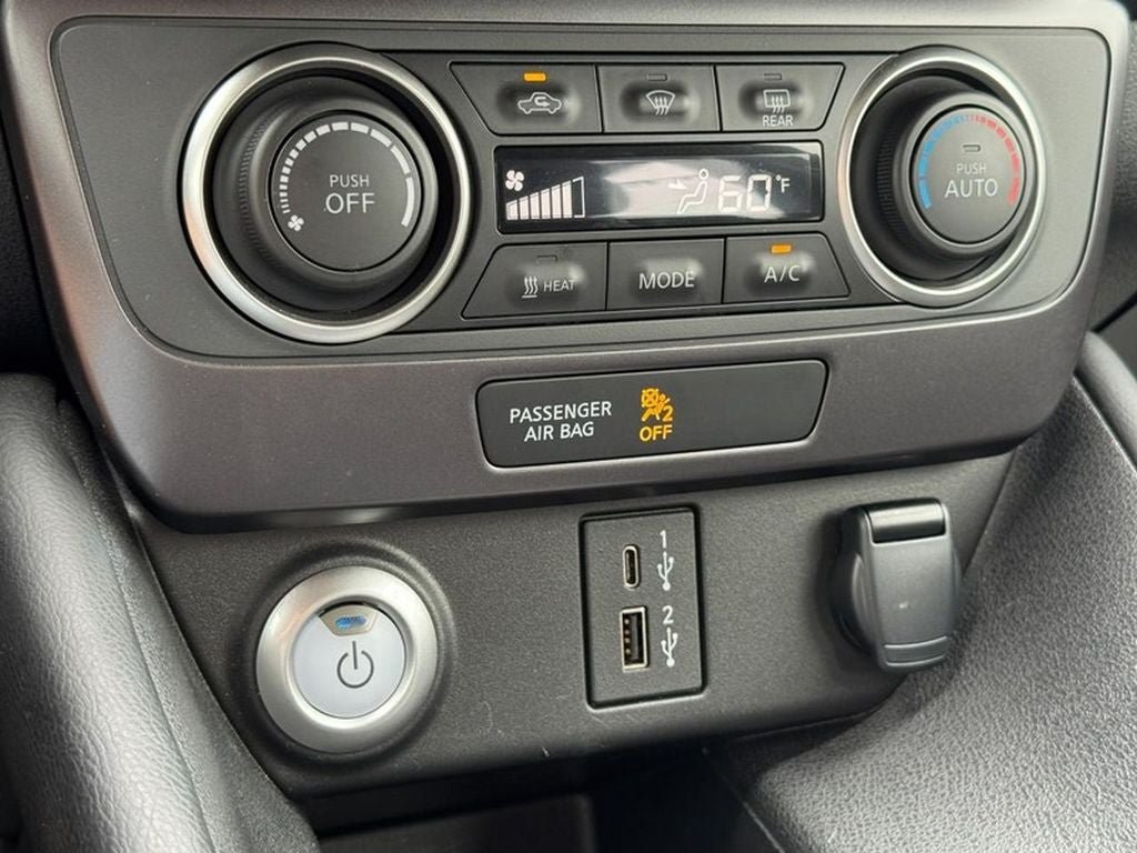Used 2025 Nissan Leaf S FWD image 23