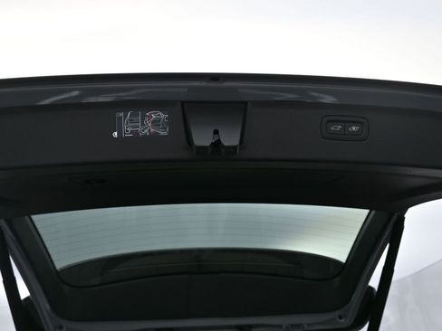 New 2025 Volvo XC90 T8 Plus w/ Protection Package Premier image 36