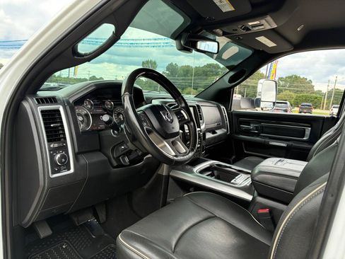 Used 2018 RAM 2500 Limited AWD/4WD image 12