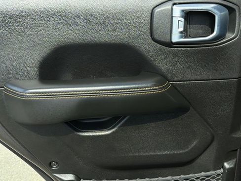 New 2026 Jeep Gladiator Sport image 20