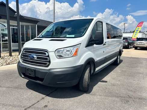 Used 2017 Ford Transit 350 XLT RWD image 1