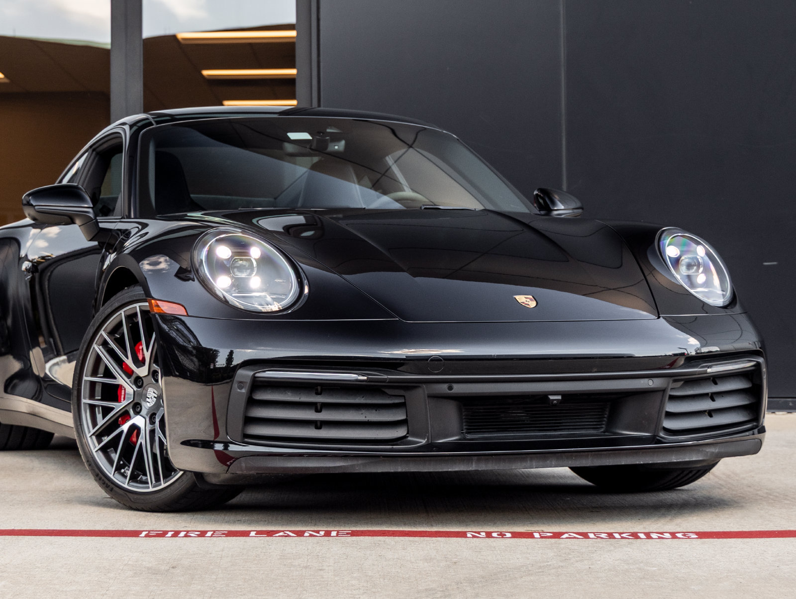 Certified 2024 Porsche 911 Carrera S RWD image 9