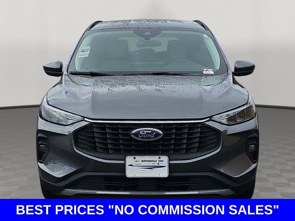 Used 2025 Ford Escape SE FWD image 8