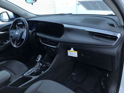 Used 2025 Buick Encore GX Preferred image 24