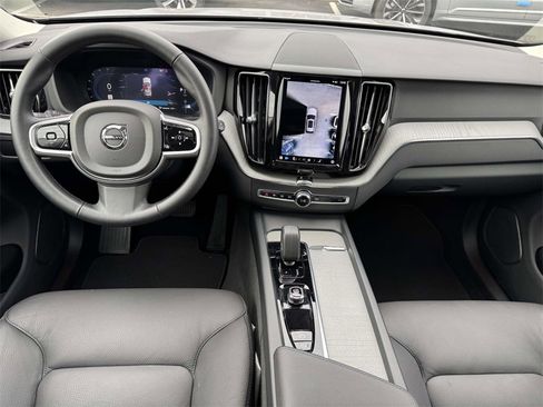 Certified 2025 Volvo XC60 B5 Plus image 12
