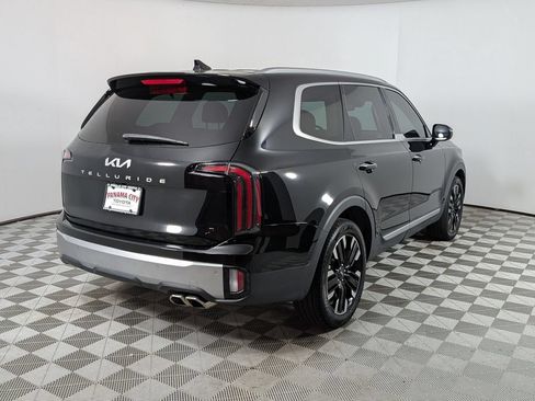 Used 2023 Kia Telluride SX FWD image 3