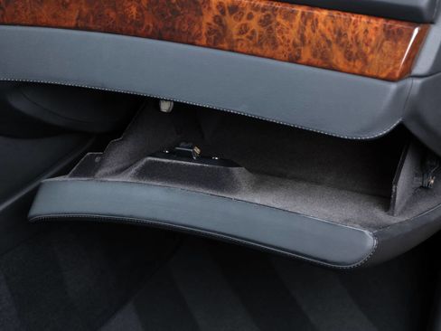 Used 2003 BMW M5 image 64