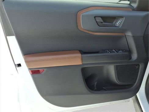 Used 2022 Ford Bronco Sport Outer Banks w/ Tech Package image 15