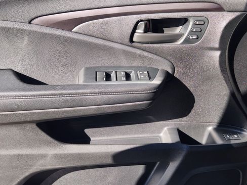 Used 2022 Honda Passport EX-L image 23