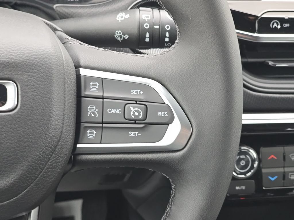 New 2026 Jeep Compass Limited AWD/4WD image 24