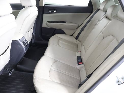 Used 2018 Kia Optima EX w/ Premium Package image 35