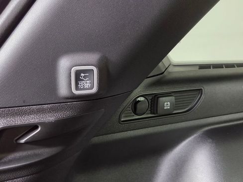 New 2025 Jeep Grand Cherokee Limited image 11