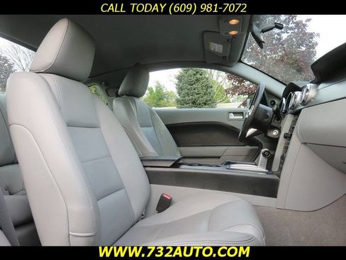 Used 2007 Ford Mustang Premium RWD image 7