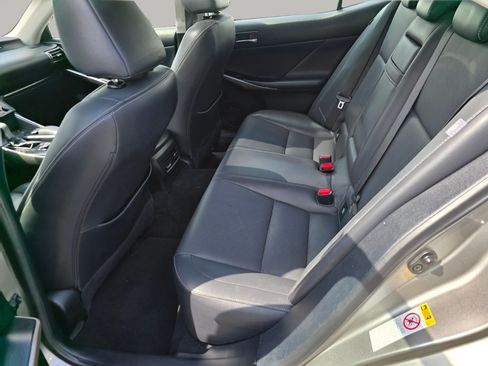 Used 2014 Lexus IS 250 w/ Navigation Package RWD image 28