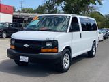Used 2009 Chevrolet Express 1500 Passenger image 2