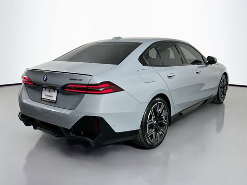 New 2026 BMW i5 eDrive40 w/ M Sport Package image 4