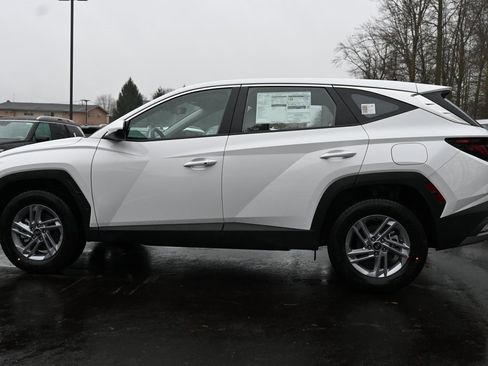 Used 2026 Hyundai Tucson SE image 4
