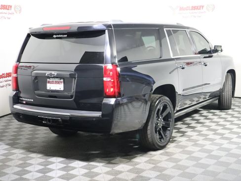 Used 2017 Chevrolet Suburban Premier AWD/4WD image 5