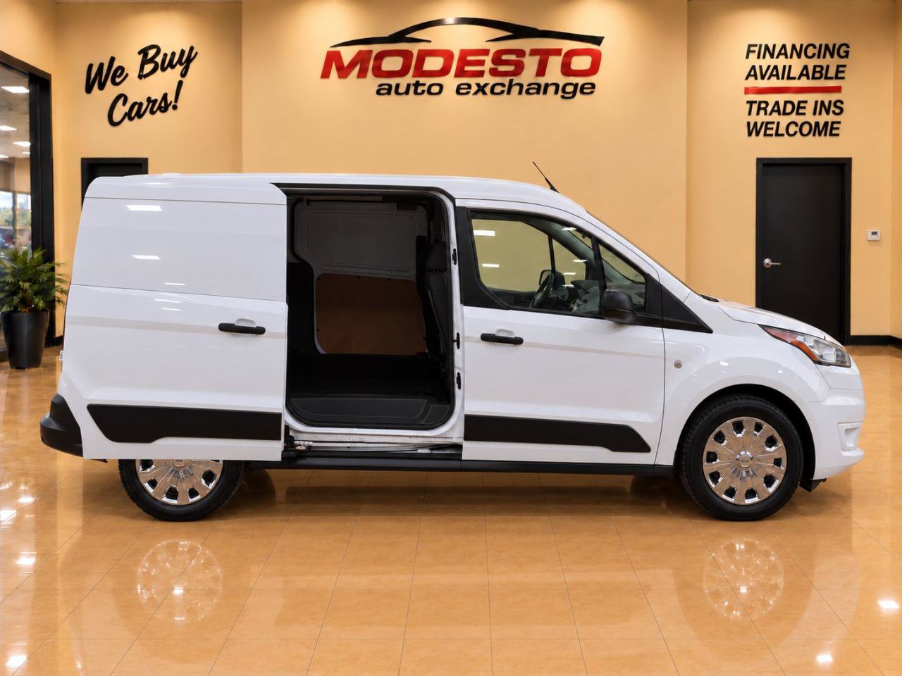 Used 2020 Ford Transit Connect XLT FWD image 3