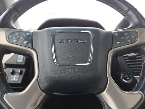 Used 2015 GMC Yukon Denali w/ Open Road Package image 39