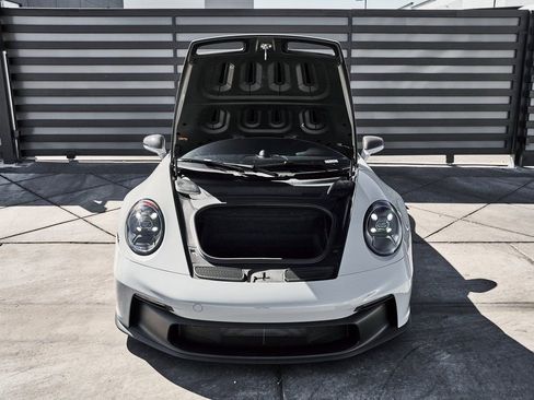 Used 2024 Porsche 911 GT3 RWD image 18
