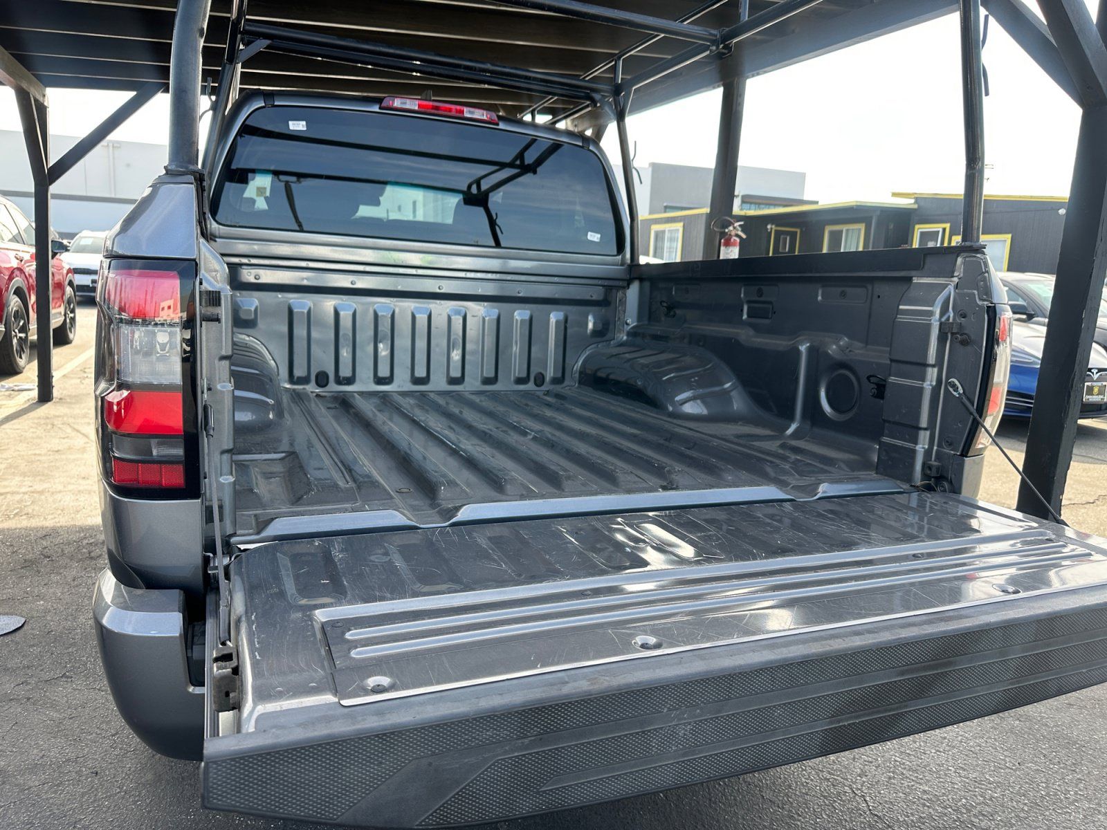 Used 2024 Nissan Frontier SV RWD image 24