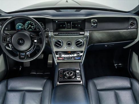 Used 2020 Rolls-Royce Cullinan image 19