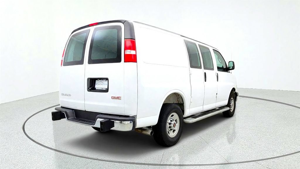 Used 2025 GMC Savana 2500 w/ Driver Convenience Package RWD image 5