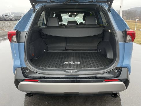 Used 2023 Toyota RAV4 XSE image 5