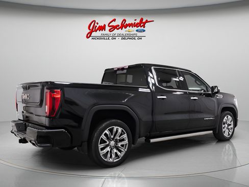Used 2023 GMC Sierra 1500 Denali AWD/4WD image 6