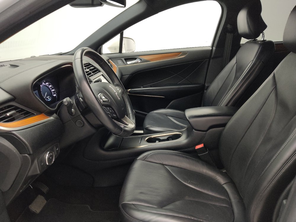 Used 2019 Lincoln MKC Reserve AWD/4WD image 17