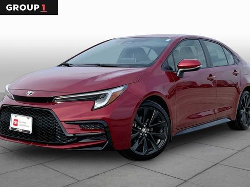 Certified 2026 Toyota Corolla SE w/ SE Premium Package FWD image 1