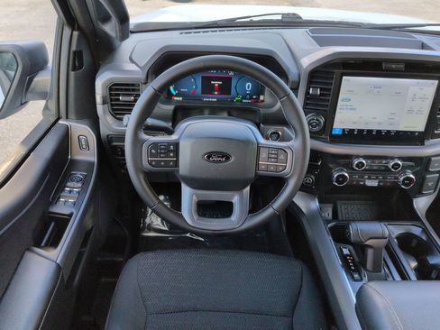 Used 2025 Ford F150 XLT w/ Equipment Group 302A MID AWD/4WD image 15
