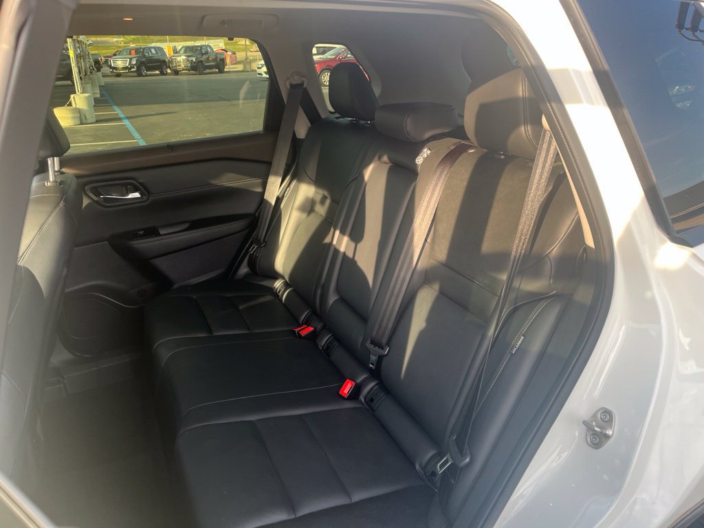 Used 2023 Nissan Rogue SL w/ SL Premium Package AWD/4WD image 20